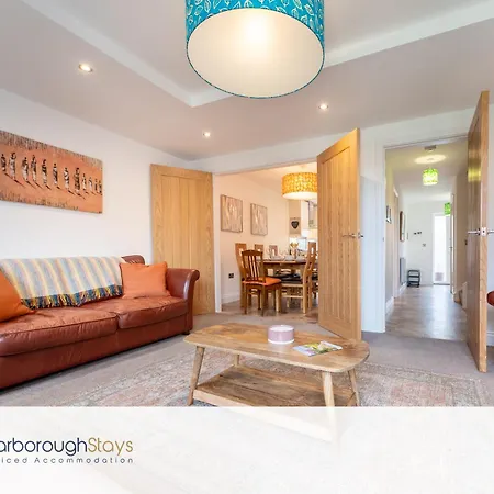 Claremont House - Holiday home *